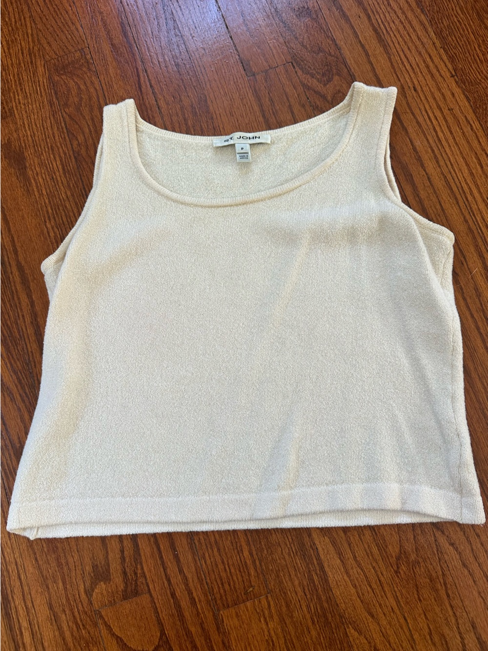 St. John Cream Sleeveless Knit Scoop Neck Sweater Tank